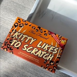 NEW Too Faced eyeshadow kitty likes to scratch